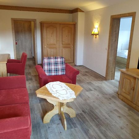 Wellnesshotel Buergerstuben Виллинген Экстерьер фото