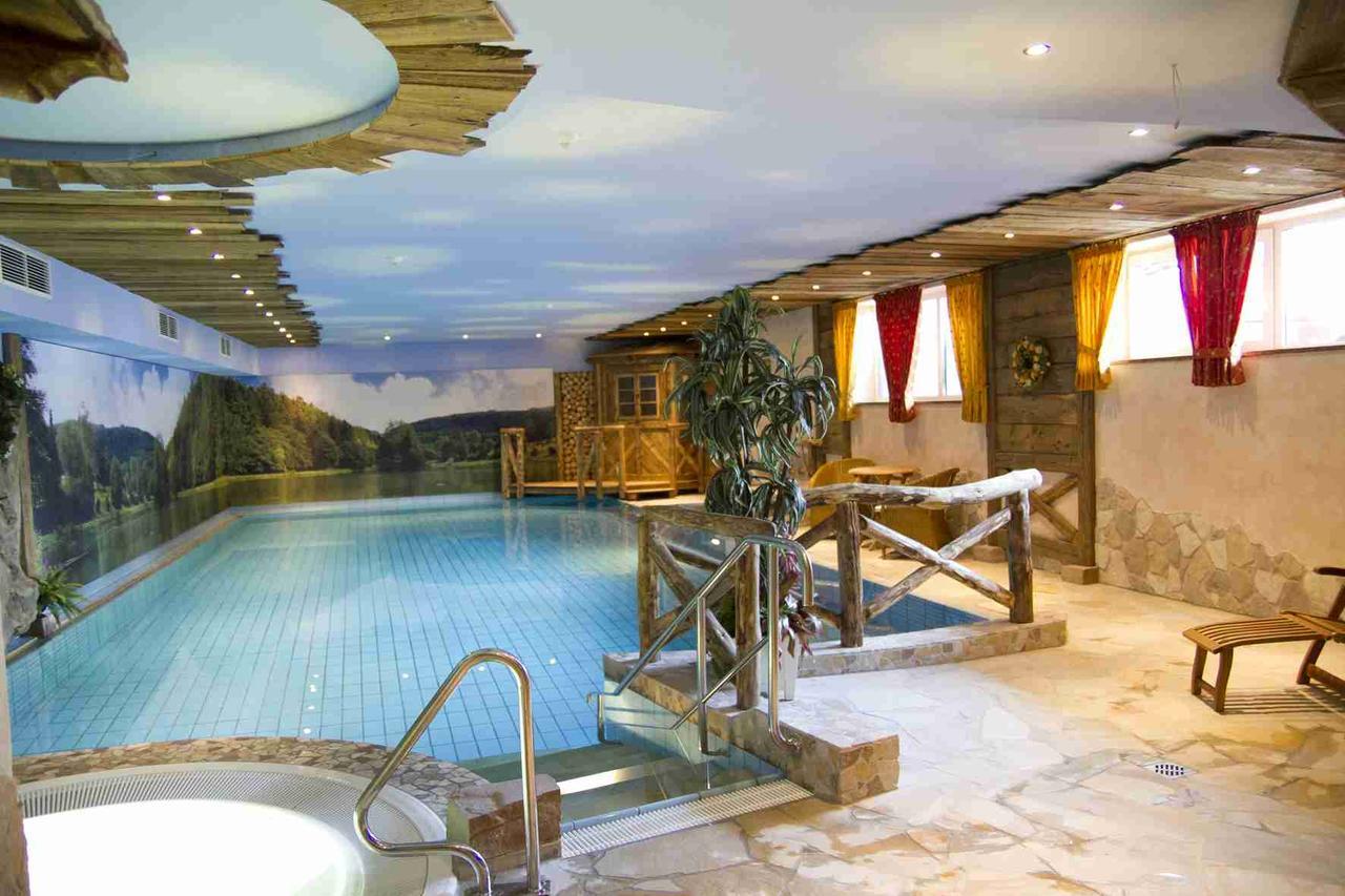 Wellnesshotel Buergerstuben Виллинген Экстерьер фото